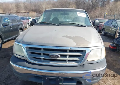2001 Ford F-150 Xl/Xlt z USA, uszkodzony, nr VIN 2FTZF18221CA12369